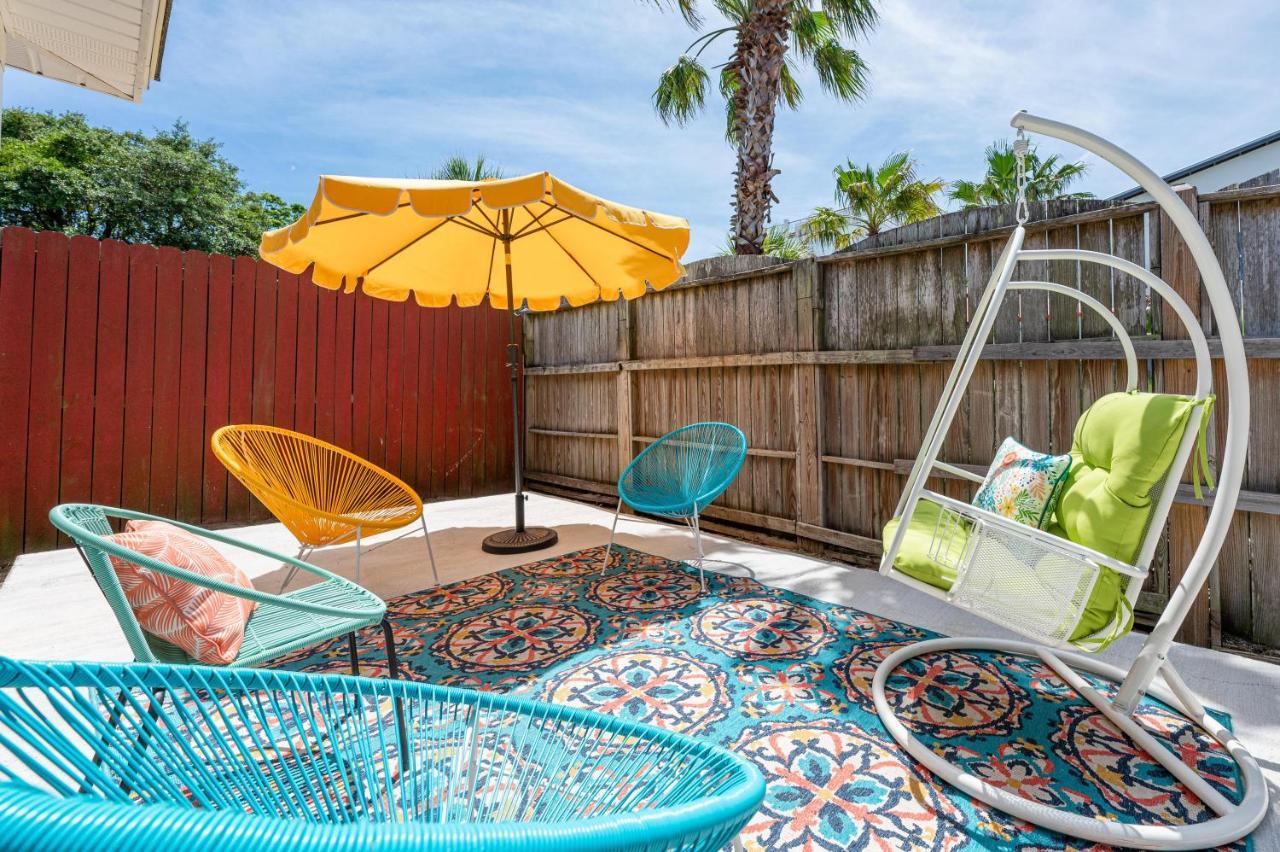 Private Beach Access, Fenced Yard & Pet Friendly, Pool, Cabana Life Beach House دستين المظهر الخارجي الصورة